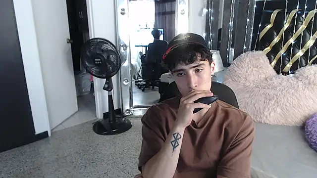 gojo satoru 18 online show from 03-13-25, 03:06