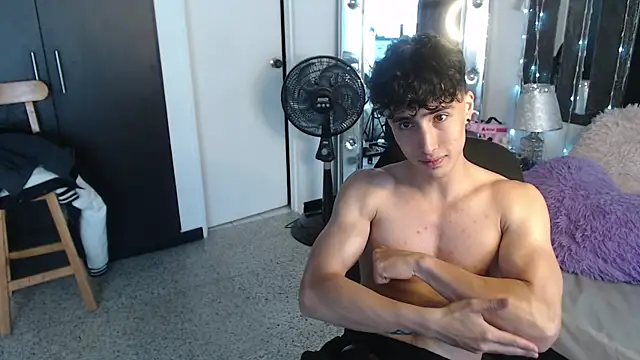 gojo satoru 18 online show from 03-15-25, 03:06