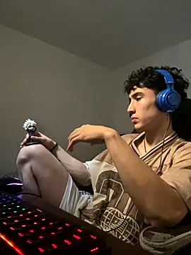 gojo satoru 18 online show from 11-03-25, 03:35