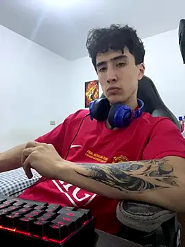 Snapshot of gojo_satoru_18 chatting on 12-19-25, 05:03 gojo satoru 18 online show from 12-19-25, 05:03