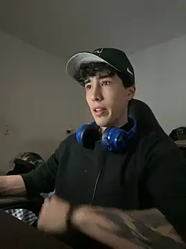 gojo satoru 18 online show from 03-27-26, 08:30