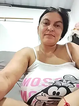 Horny-Mommy-Dirty online show from 11-04-25, 03:16