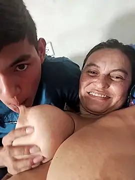 Horny-Mommy-Dirty online show from 11-20-25, 04:07