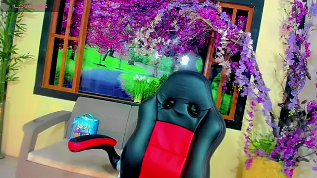 Snapshot of samantha_official_ chatting on 01-21-25, 08:11 samantha official online show from 01-21-25, 08:11