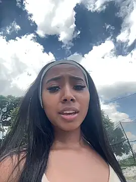 GabrielaLugo online show from 03-22-26, 06:22