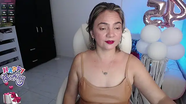 Chiraz hasnaa online show from 01-11-25, 11:56