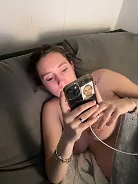 Snapshot of Lena_Lang chatting on 02-26-25, 06:21 Lena Lang online show from 02-26-25, 06:21