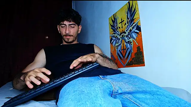 Thomass00 online show from 11-08-25, 11:47