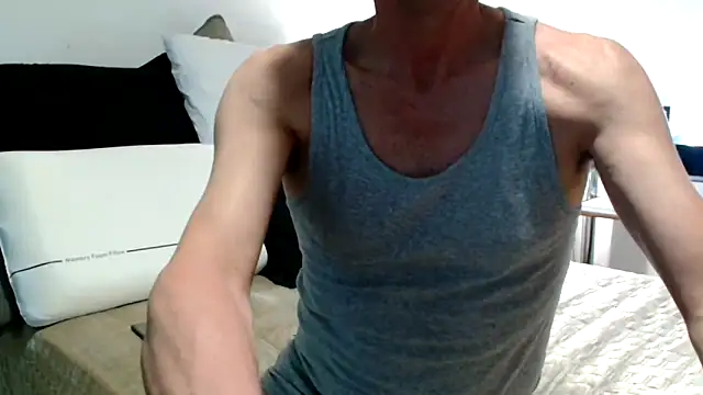 ImYourXtoy online show from 05-31-26, 07:04