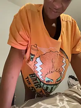 Snapshot of wynterheat chatting on 02-01-25, 02:24 wynterheat online show from 02-01-25, 02:24