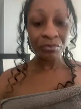 Snapshot of wynterheat chatting on 02-19-25, 09:03 wynterheat online show from 02-19-25, 09:03