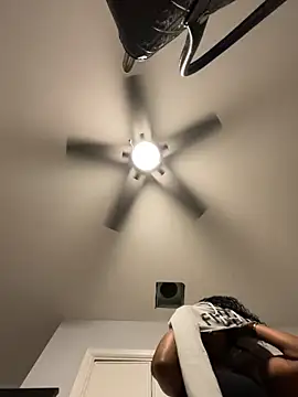 Snapshot of wynterheat chatting on 02-23-25, 06:28 wynterheat online show from 02-23-25, 06:28