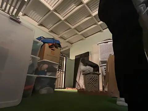 Snapshot of wynterheat chatting on 02-24-25, 07:22 wynterheat online show from 02-24-25, 07:22