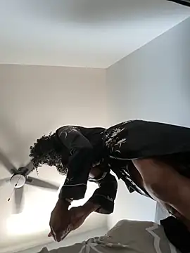 Snapshot of wynterheat chatting on 02-26-25, 09:05 wynterheat online show from 02-26-25, 09:05