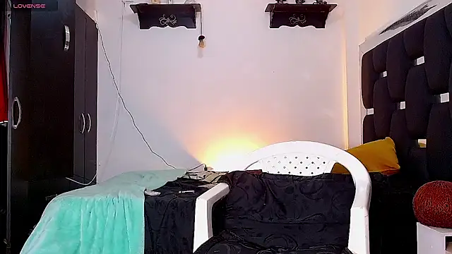 Snapshot of RyanRizzo chatting on 12-20-24, 11:37 RyanRizzo online show from 12-20-24, 11:37