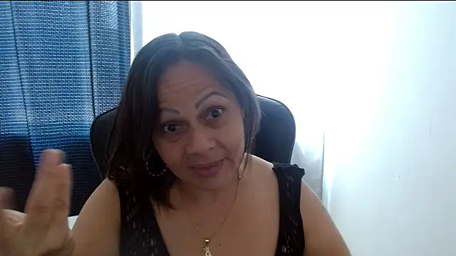 Snapshot of milf_ann48 chatting on 02-04-25, 05:55 milf ann48 online show from 02-04-25, 05:55