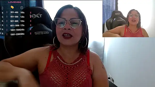 Snapshot of milf_ann48 chatting on 02-05-25, 03:09 milf ann48 online show from 02-05-25, 03:09