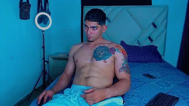 Rich boy01 online show from 03-03-25, 03:19