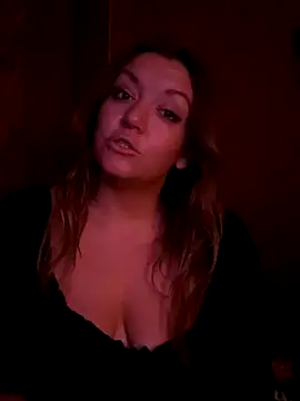 Snapshot of SummerV91 chatting on 09-09-25, 04:34 SummerV91 online show from 09-09-25, 04:34