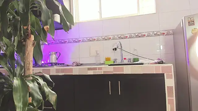 Emma-evans online show from 03-01-25, 05:38