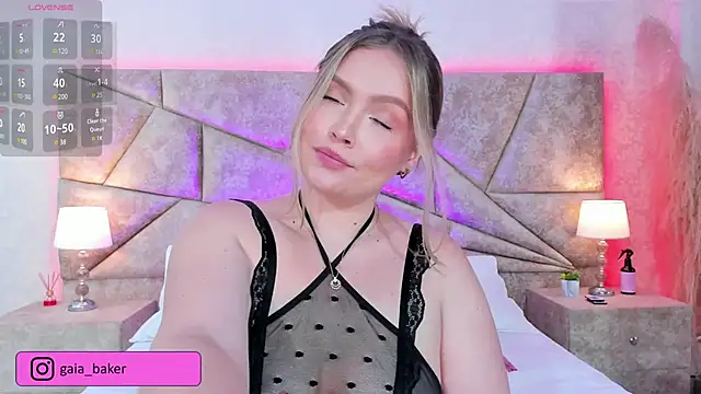 Snapshot of GaiaBaker chatting on 01-12-25, 06:28 GaiaBaker online show from 01-12-25, 06:28
