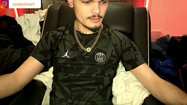 Snapshot of JordanShow chatting on 01-14-26, 08:03 JordanShow online show from 01-14-26, 08:03