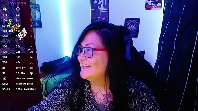 Snapshot of l1la_Rav3n chatting on 02-28-25, 11:34 l1la Rav3n online show from 02-28-25, 11:34