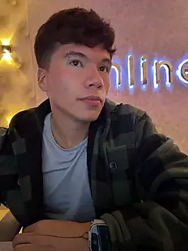 Snapshot of Logan_smith1 chatting on 02-04-26, 07:14 Logan smith1 online show from 02-04-26, 07:14