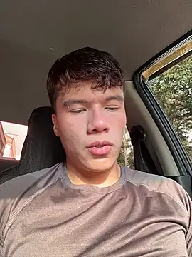 Snapshot of Logan_smith1 chatting on 02-12-26, 01:06 Logan smith1 online show from 02-12-26, 01:06