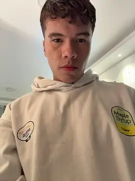 Snapshot of Logan_smith1 chatting on 02-28-26, 04:57 Logan smith1 online show from 02-28-26, 04:57