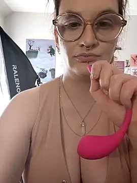 PrincesseMalicia online show from 04-09-26, 02:00