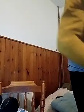 Snapshot of GrofLicno chatting on 01-12-25, 08:25 GrofLicno online show from 01-12-25, 08:25