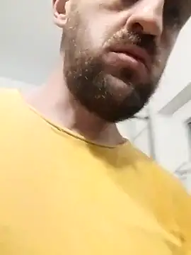 Snapshot of GrofLicno chatting on 10-30-25, 08:53 GrofLicno online show from 10-30-25, 08:53