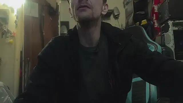 Snapshot of deadpi chatting on 01-12-25, 04:29 deadpi online show from 01-12-25, 04:29