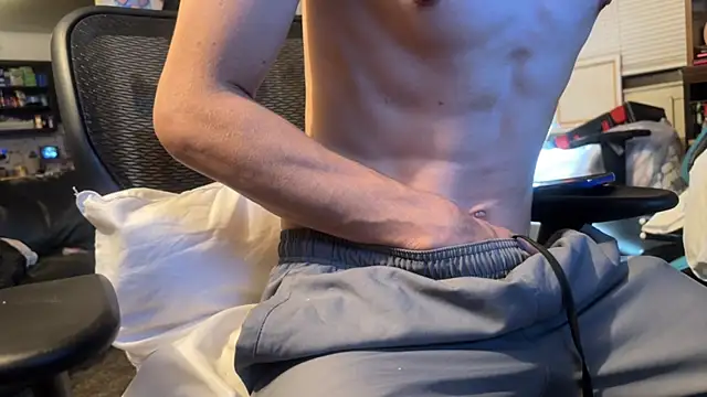 Snapshot of deadpi chatting on 10-19-25, 12:06 deadpi online show from 10-19-25, 12:06