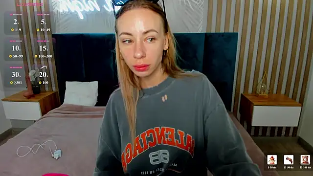 Snapshot of Diana_Garrett chatting on 07-06-26, 01:57 Diana Garrett online show from 07-06-26, 01:57