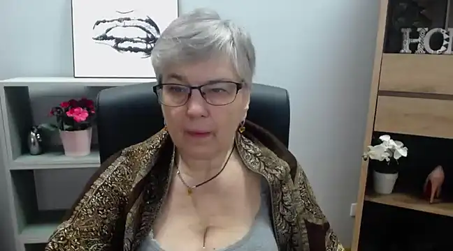 IrisDream online show from 01-17-25, 10:11