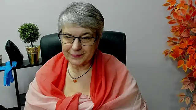 IrisDream online show from 02-06-25, 11:10