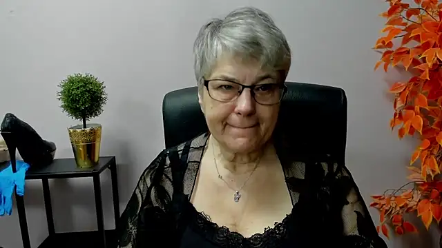 IrisDream online show from 03-10-25, 07:21