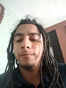 Snapshot of Bola453 chatting on 06-08-26, 04:18 Bola453 online show from 06-08-26, 04:18