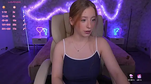 SilverrMoon online show from 02-28-25, 07:46