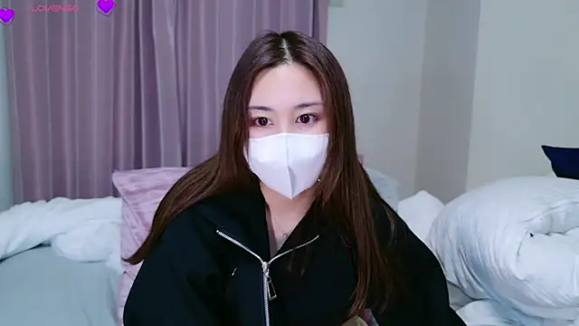 Snapshot of -satomi-jp chatting on 01-06-25, 01:30 -satomi-jp online show from 01-06-25, 01:30