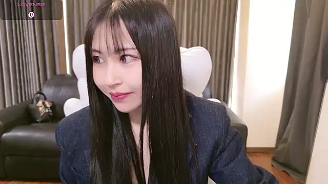 Snapshot of -satomi-jp chatting on 02-01-26, 05:28 -satomi-jp online show from 02-01-26, 05:28