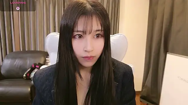 Snapshot of -satomi-jp chatting on 02-06-26, 02:20 -satomi-jp online show from 02-06-26, 02:20