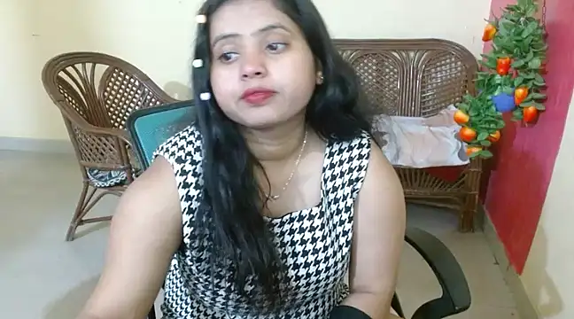 Snapshot of Amandaliss chatting on 02-15-25, 09:49 Amandaliss online show from 02-15-25, 09:49