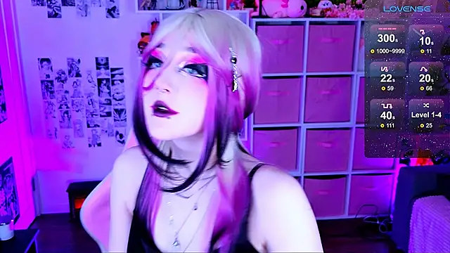 Snapshot of Aki__Ra chatting on 01-15-26, 08:01 Aki Ra online show from 01-15-26, 08:01