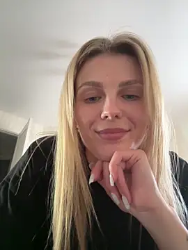 Snapshot of Liya_my chatting on 04-24-26, 12:29 Liya my online show from 04-24-26, 12:29