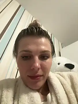 Snapshot of Liya_my chatting on 05-07-26, 06:24 Liya my online show from 05-07-26, 06:24