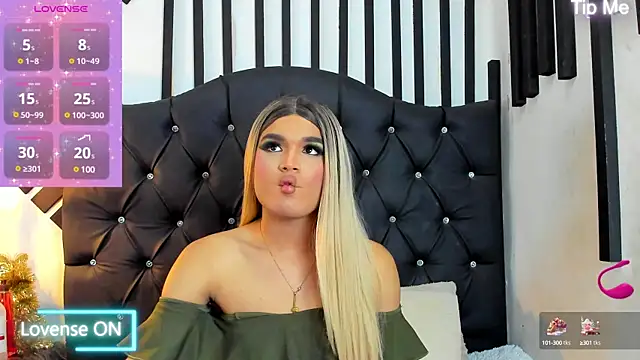 AllisonsweetZ online show from 12-22-24, 07:52