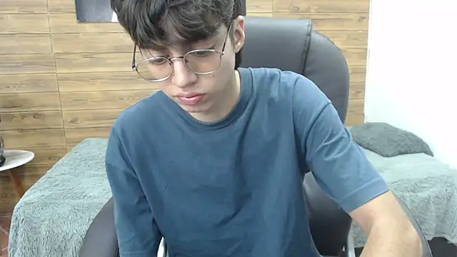 jhoellx online show from 01-06-25, 06:31